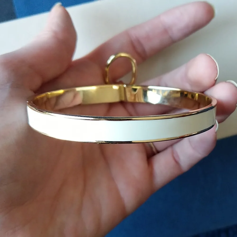 A.L.C. Bondage White Enamel Bangle - Picture 4 of 4